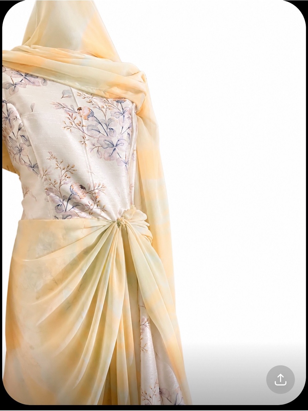 Elegant Floral Ivory and Pale Yellow Draped
Custom Made
Full length 162cm - Picture 3 of 4